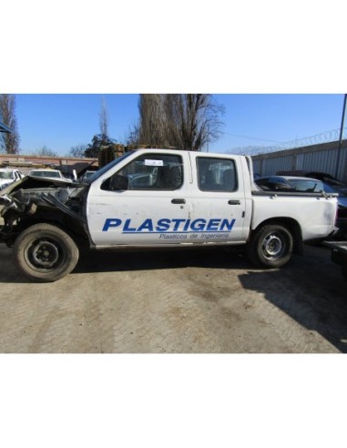 NISSAN TERRANO 2010%separator% %shop-name%