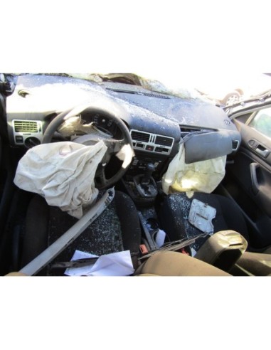 VOLKSWAGEN BORA 2011%separator% %shop-name%