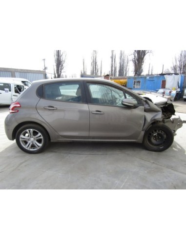 PEUGEOT 208 2013%separator% %shop-name%