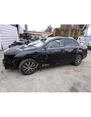 VOLKSWAGEN BORA 2017%separator% %shop-name%