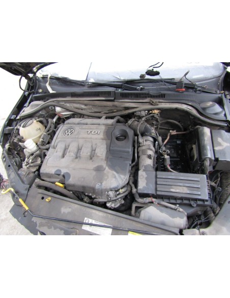 VOLKSWAGEN BORA 2017%separator% %shop-name%