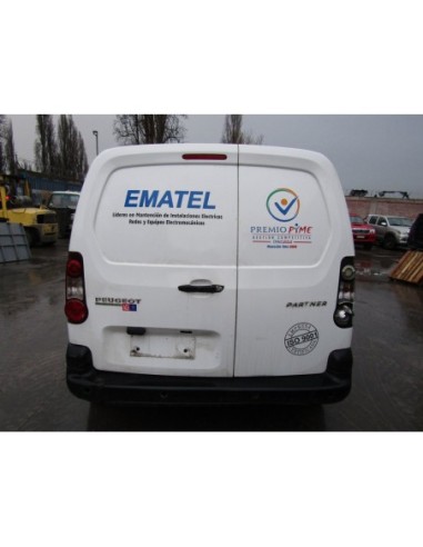 PEUGEOT PARTNER 2017%separator% %shop-name%