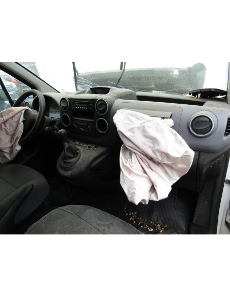 CITROEN BERLINGO 2015%separator% %shop-name%