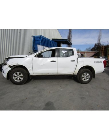 NISSAN NP300 2016%separator% %shop-name%