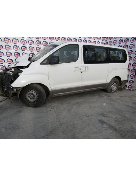HYUNDAI H1 MINIBUS 2018 4X2 2