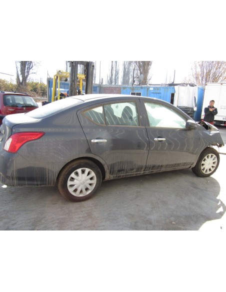 NISSAN VERSA 2018%separator% %shop-name%