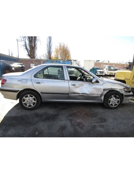 8 AUTOMATICO BENCINERO