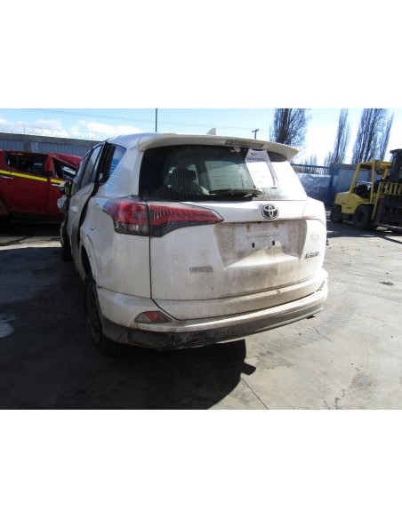 TOYOTA RAV4 2018%separator% %shop-name%