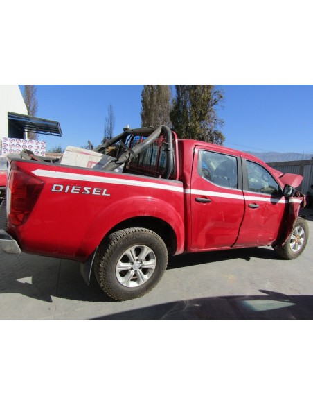 NISSAN NP300 2017%separator% %shop-name%