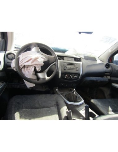 NISSAN NP300 2017%separator% %shop-name%