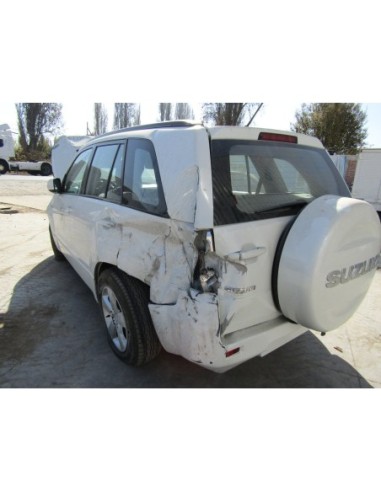 SUZUKI GRAND NOMADE 2012%separator% %shop-name%