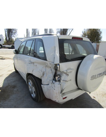 SUZUKI GRAND NOMADE 2012%separator% %shop-name%