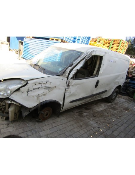 FIAT DOBLO CARGO 2015%separator% %shop-name%