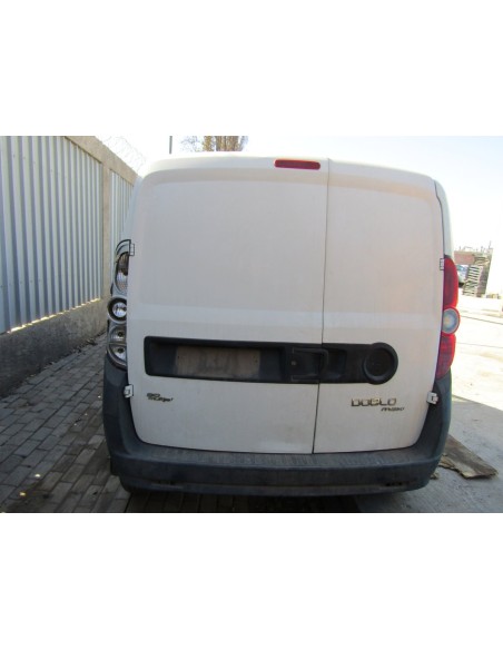 FIAT DOBLO CARGO 2015%separator% %shop-name%
