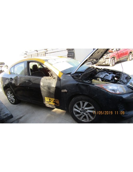 MAZDA 3 2014%separator% %shop-name%