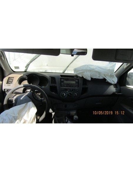 TOYOTA HILUX 2009%separator% %shop-name%