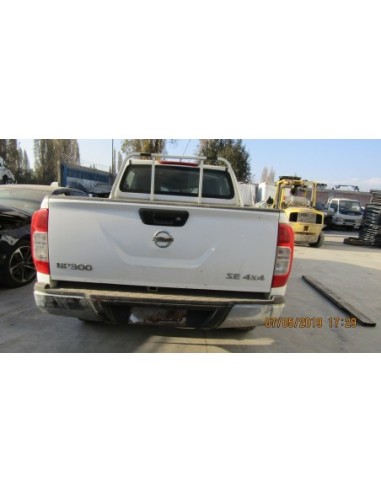 NISSAN NP300 2016%separator% %shop-name%