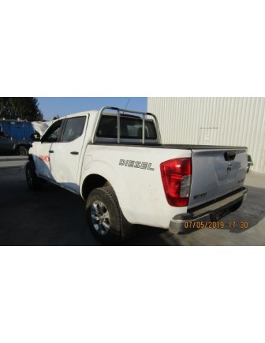 NISSAN NP300 2016%separator% %shop-name%
