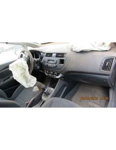 KIA RIO 5 2013%separator% %shop-name%