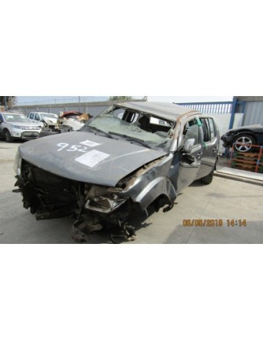 NISSAN NAVARA 2010%separator% %shop-name%