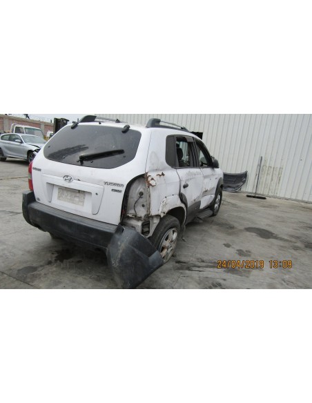 HYUNDAI TUCSON 2006%separator% %shop-name%