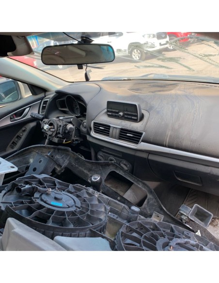 MAZDA 3 2017%separator% %shop-name%