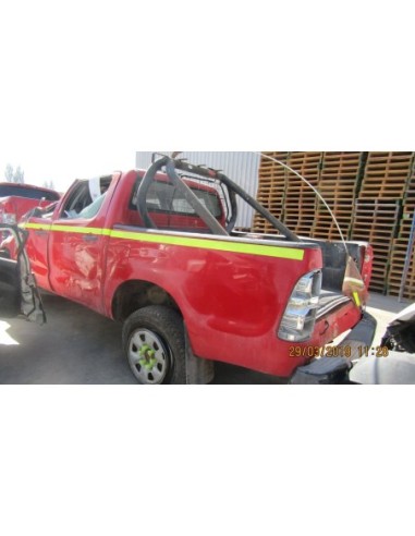 TOYOTA HILUX 2016%separator% %shop-name%