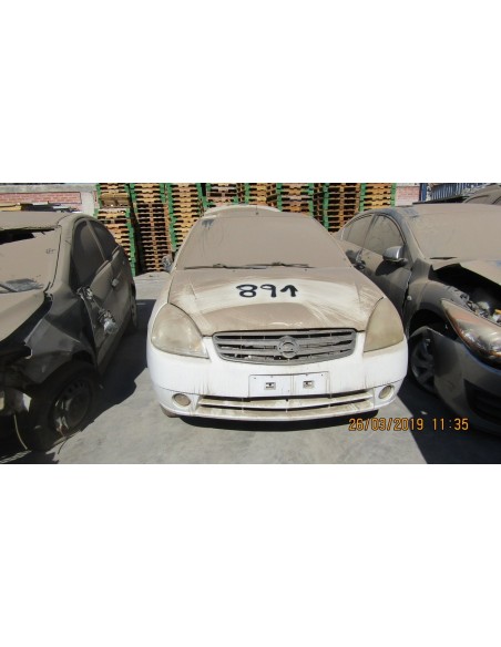 NISSAN PLATINA SEDAN 2010 4X2 1