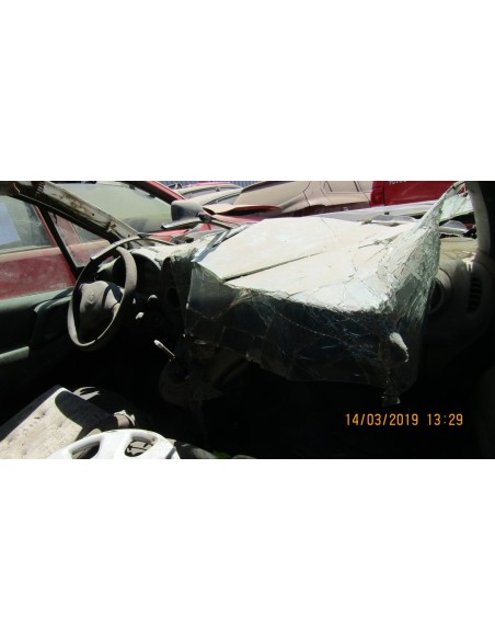 PEUGEOT PARTNER 2014%separator% %shop-name%