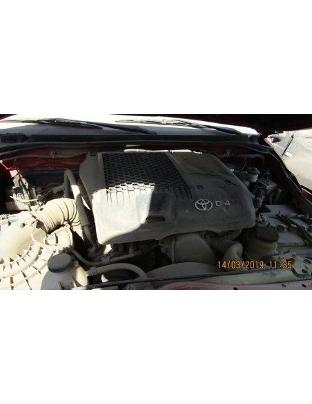 TOYOTA HILUX 2015%separator% %shop-name%