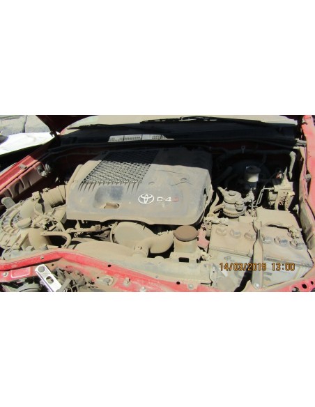 TOYOTA HILUX 2015%separator% %shop-name%