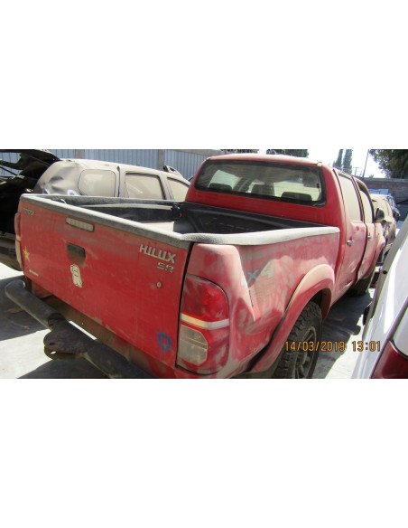 TOYOTA HILUX 2015%separator% %shop-name%