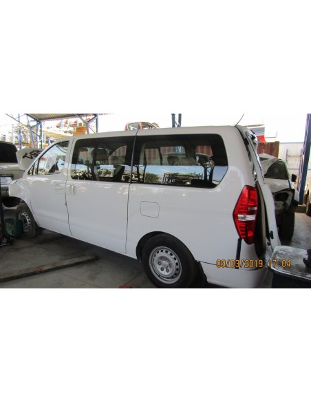 HYUNDAI H1 2017%separator% %shop-name%