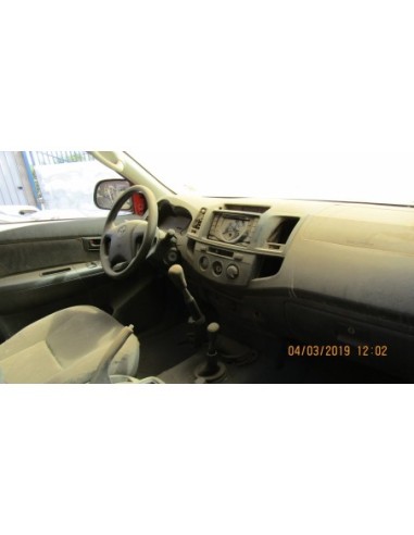 TOYOTA HILUX 2012%separator% %shop-name%