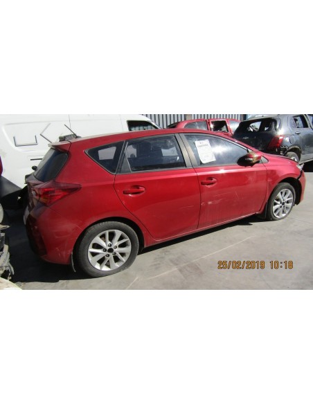 TOYOTA AURIS 2014%separator% %shop-name%