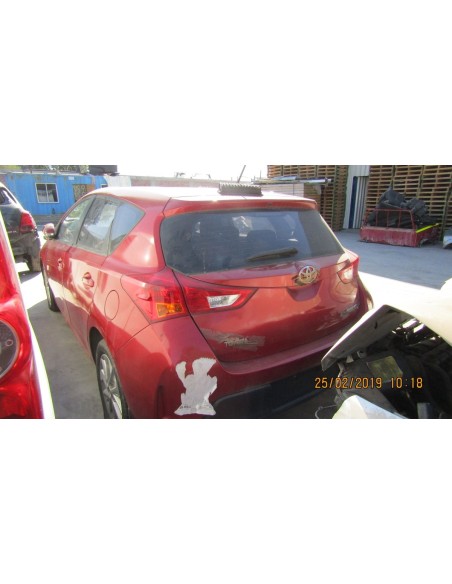 TOYOTA AURIS 2014%separator% %shop-name%