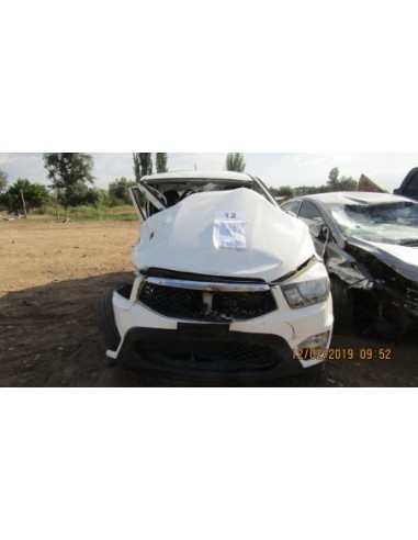 SSANGYONG ACTYON SPORT PICK UP DOBLE CABINA 2015 4X4 2 AUTOMATICO DIESEL