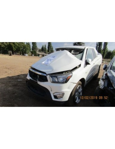 SSANGYONG ACTYON SPORT 2015%separator% %shop-name%