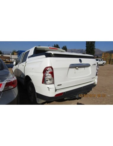 SSANGYONG ACTYON SPORT 2015%separator% %shop-name%