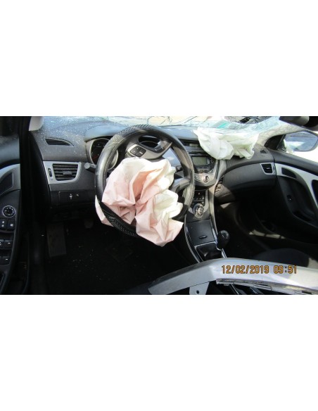 HYUNDAI ELANTRA 2013%separator% %shop-name%