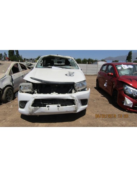 TOYOTA HILUX PICK UP DOBLE CABINA 2017 4X4 2