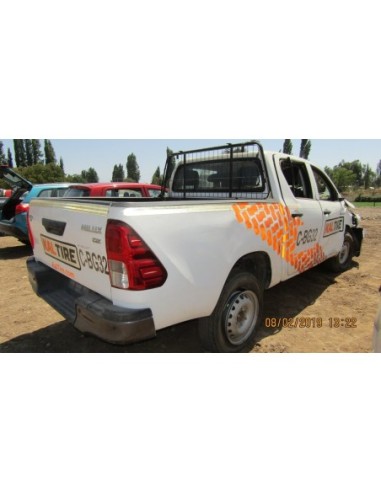 TOYOTA HILUX 2017%separator% %shop-name%