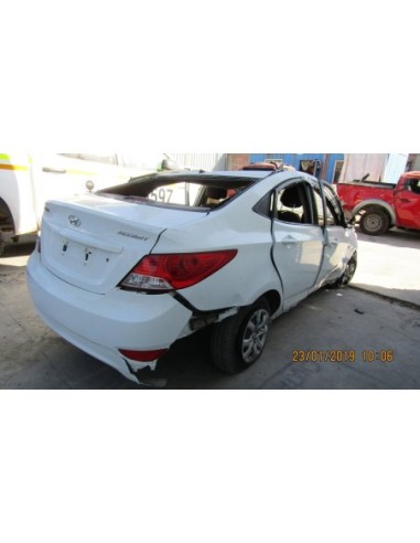 HYUNDAI ACCENT RB 2013%separator% %shop-name%