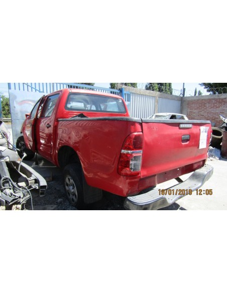 TOYOTA HILUX 2014%separator% %shop-name%