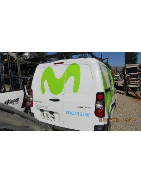 PEUGEOT PARTNER 2017%separator% %shop-name%