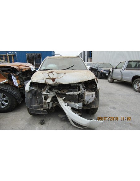 SUZUKI GRAND NOMADE STATION WAGON 2015 4X2 2