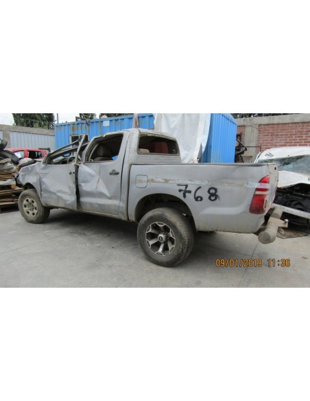TOYOTA HILUX 2015%separator% %shop-name%