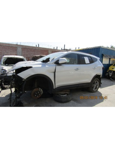 HYUNDAI SANTA FE 2016%separator% %shop-name%
