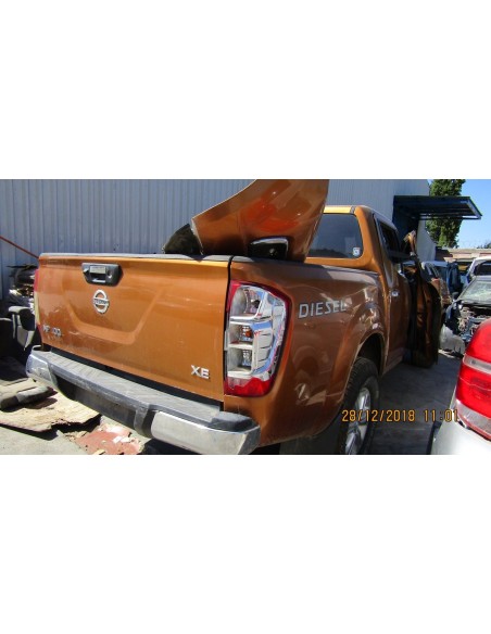 NISSAN NP300 2016%separator% %shop-name%