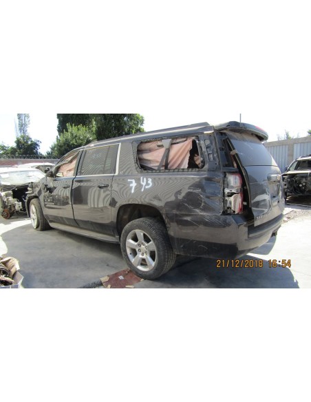 CHEVROLET SUBURBAN 2015%separator% %shop-name%